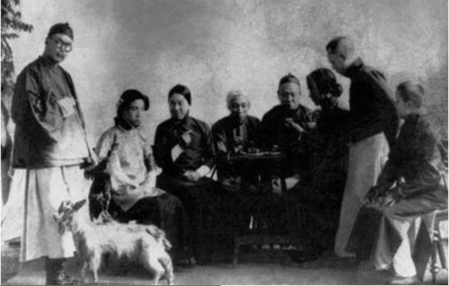 周恩来男扮女装照曝光
