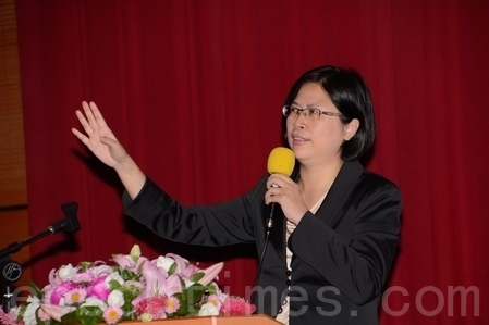 九评十周年座谈会 台人权律师:九评庖丁解体中共(图文)