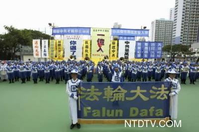 十一国殇日 港各界游行吁〝救国救港〞(图文)