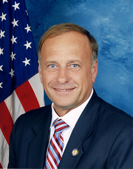 资深众议员史蒂夫.金(Steve King)发出褒奖信,赞扬退党运动对中国的重要意义。(网络图片)